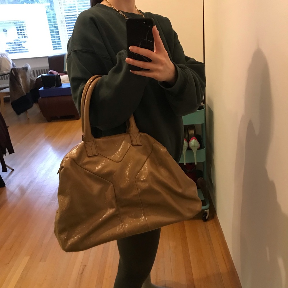 AUTHENTIC YSL “Y” Cabas tote in beige